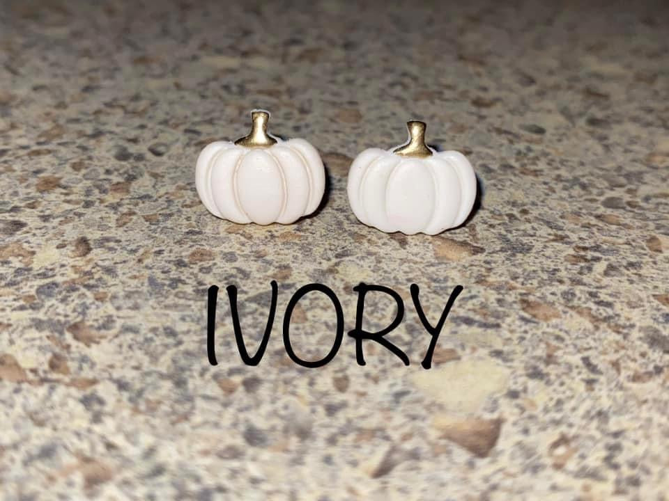 Pumpkin Studs