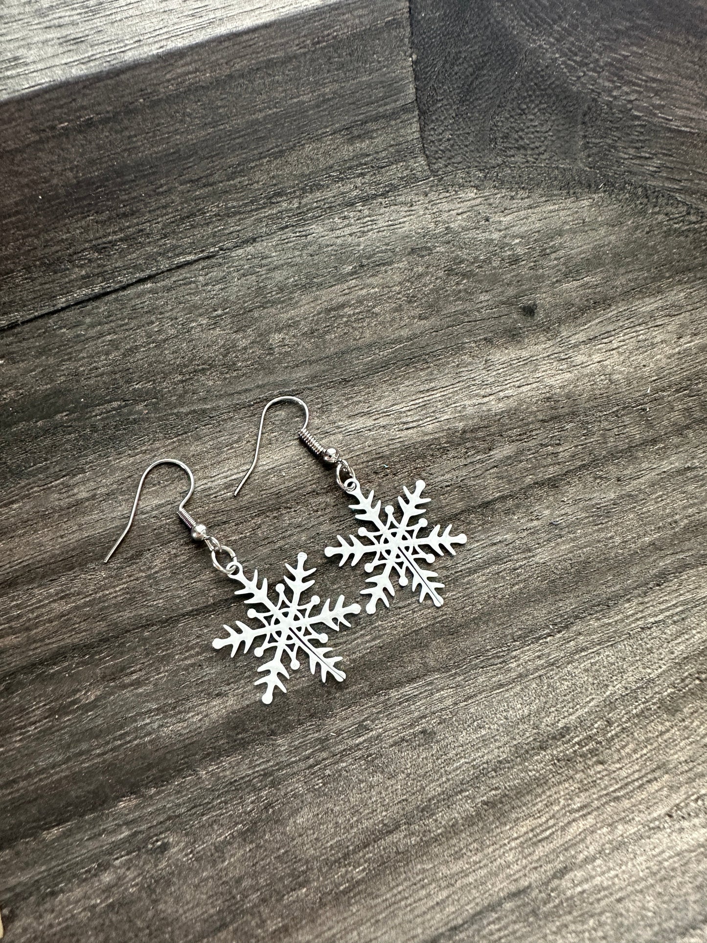 Snowflake Dangles