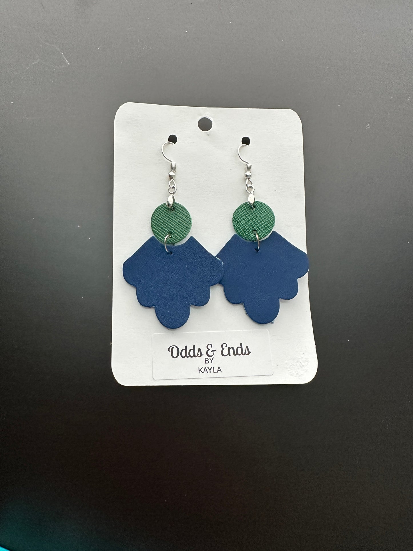 Forest Creek Middle Scallop Dangles - School Spirit - Teacher Gifts